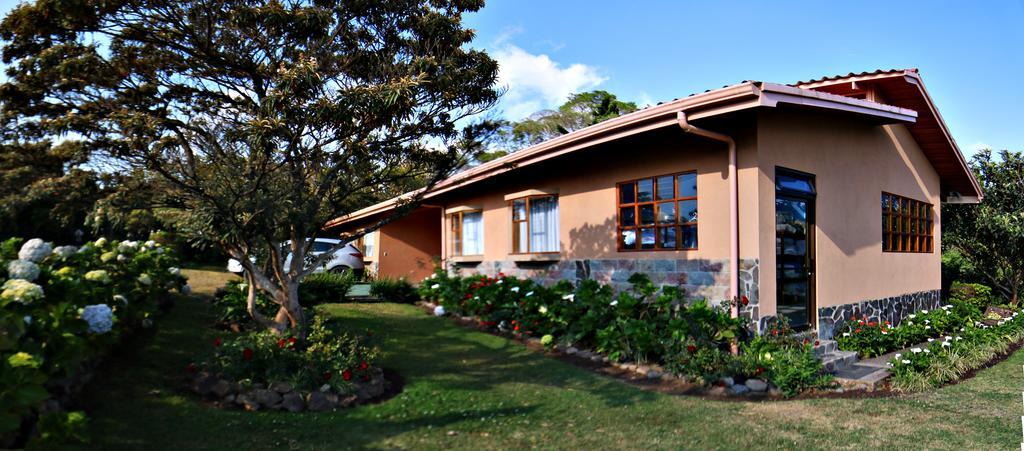 Hotel Las Orquideas Monteverde Exterior photo